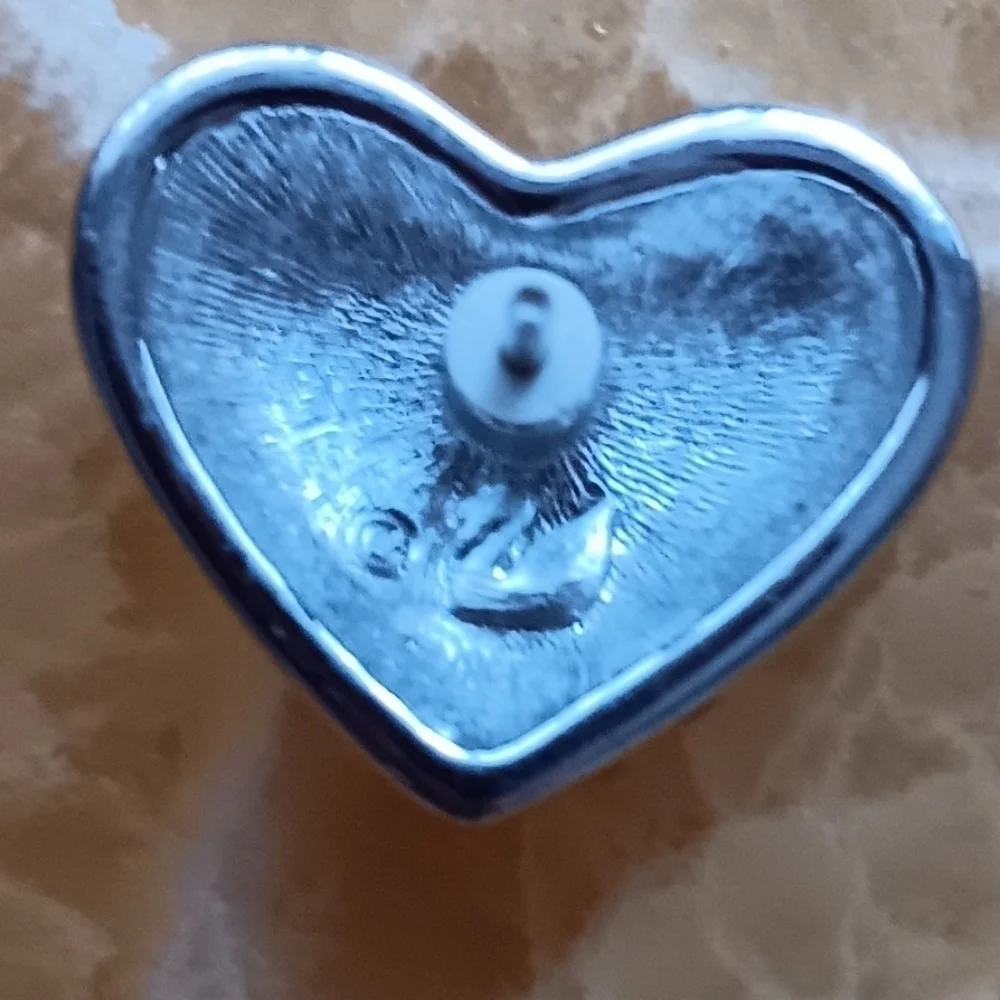 Swarovski Crystal Patriotic American Flag Puffy Heart Brooch